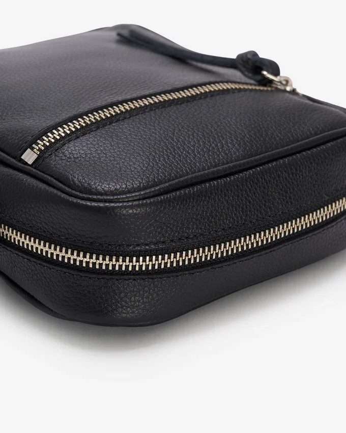 Essential Crossbody Cervino Essential Crossbody Cervino