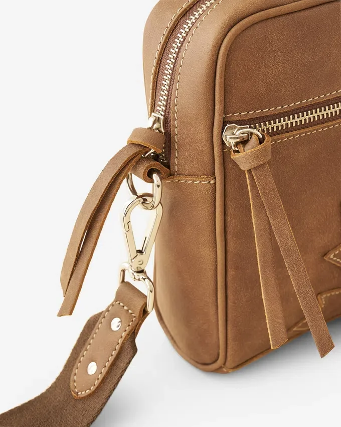 Maple Leaf Essential Crossbody Tribe Maple Leaf Essential Crossbody Tribe