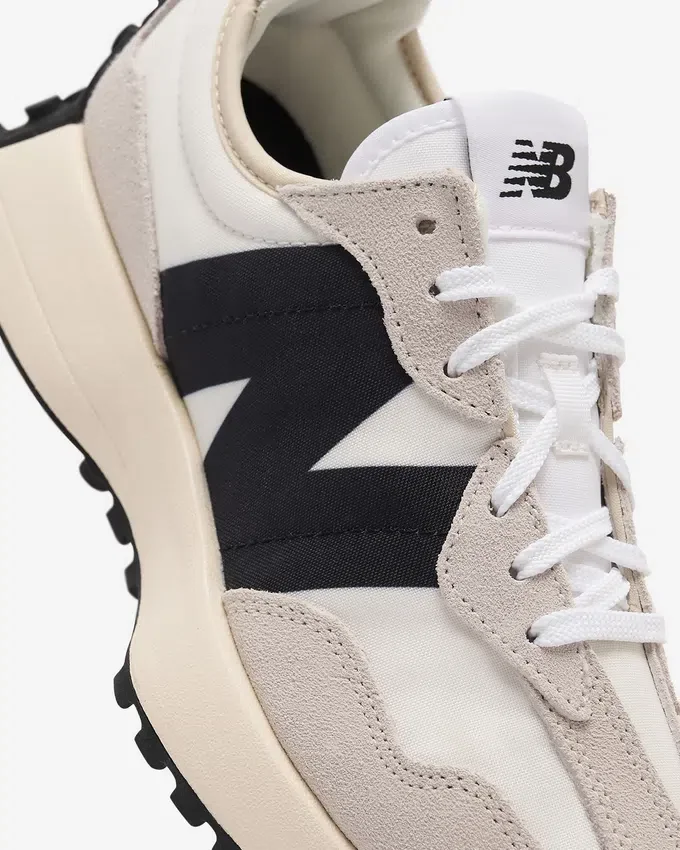 Womens New Balance 327 Womens New Balance 327